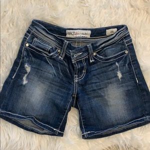 BKE Stella Short - size 25
